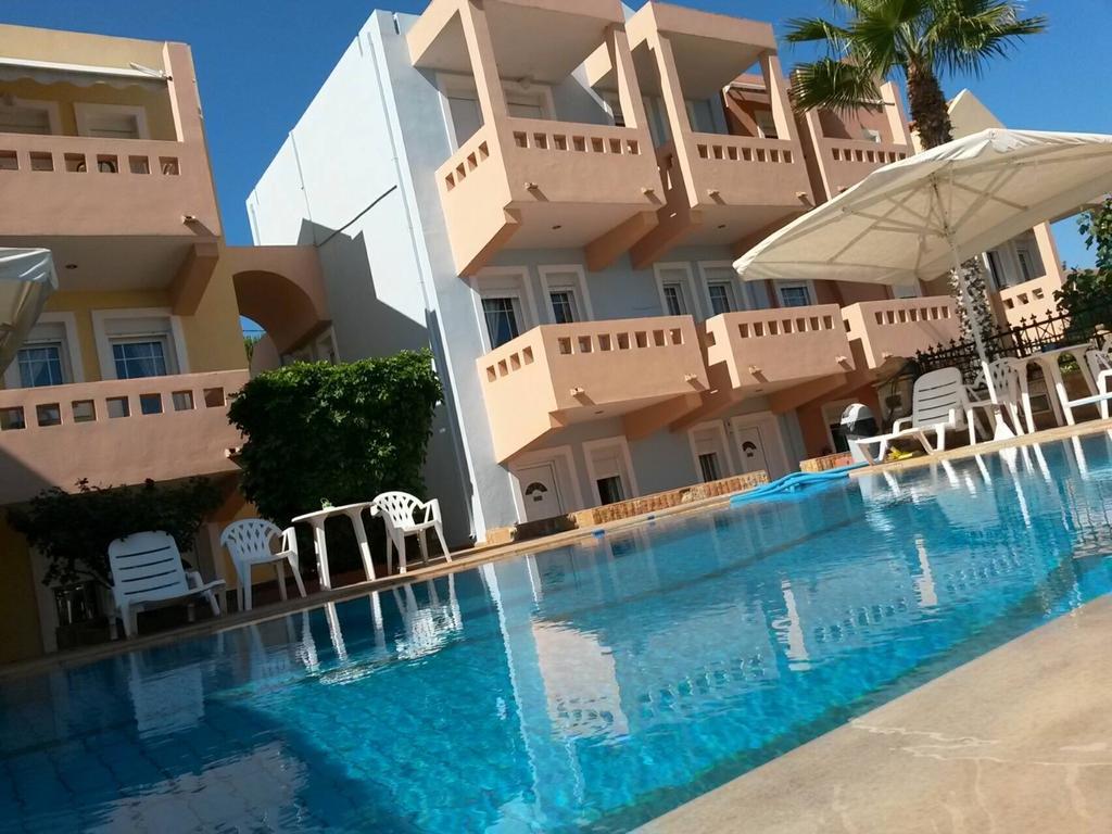 Toulipa Rooms Agia Ermioni Exteriör bild
