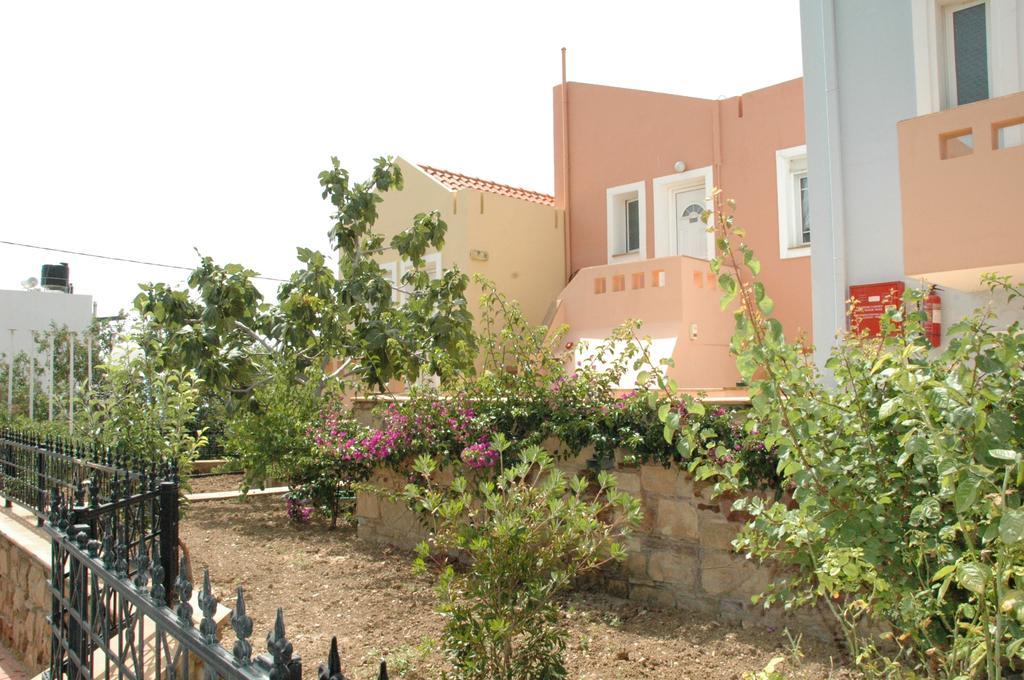 Toulipa Rooms Agia Ermioni Exteriör bild